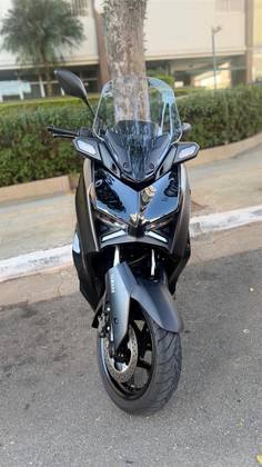 YAMAHA XMAX 250 CONNECTED ABS YAMAHA XMAX 250 CONNECTED ABS